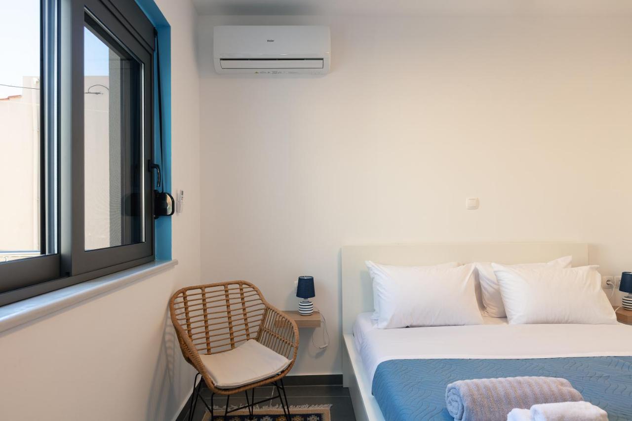 Greek Sky - New Modern Apartment With Shared Pool Tavronitis エクステリア 写真